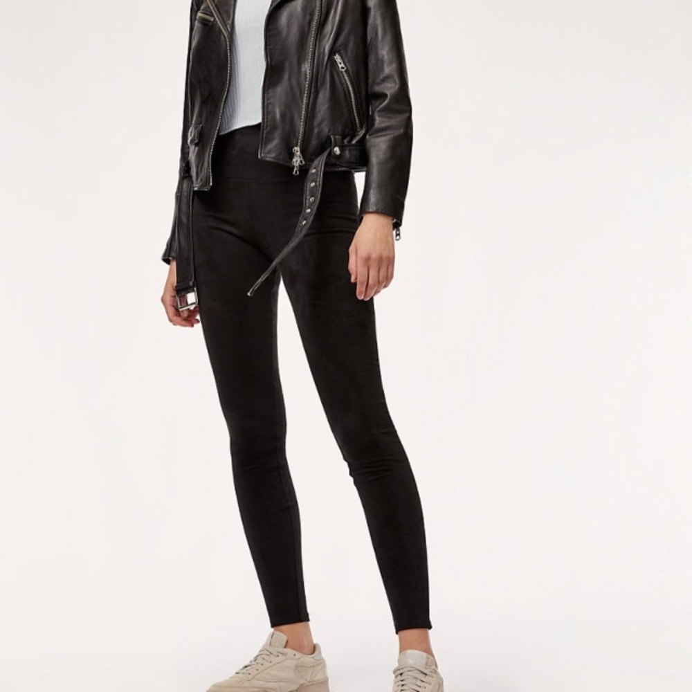 Aritzia Wilfred Daria Leggings